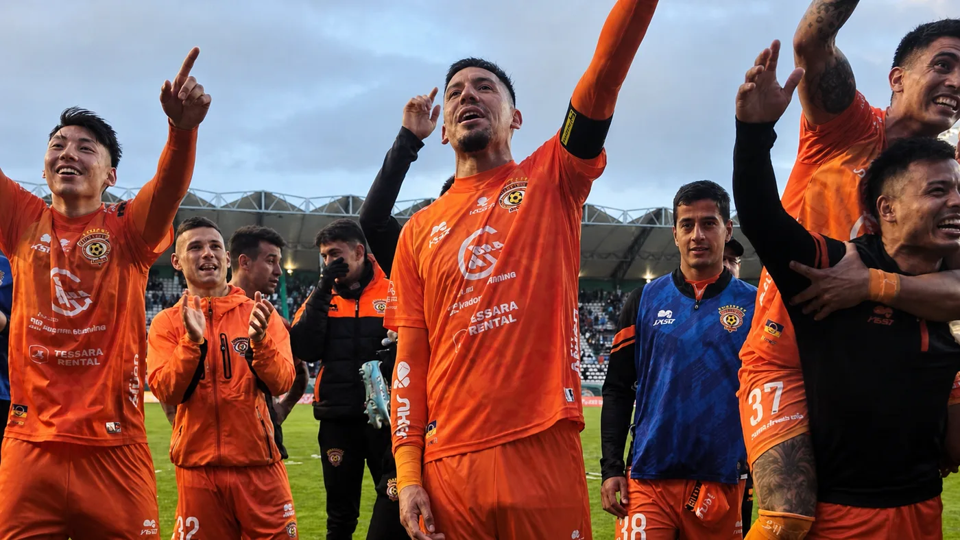 Cobreloa encuentra el triunfo en el final y amplía su ventaja en el Ascenso