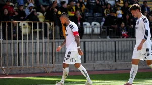 Coquimbo Unido propina goleada a Colo Colo y pone fin a su invicto en la Liga de Primera