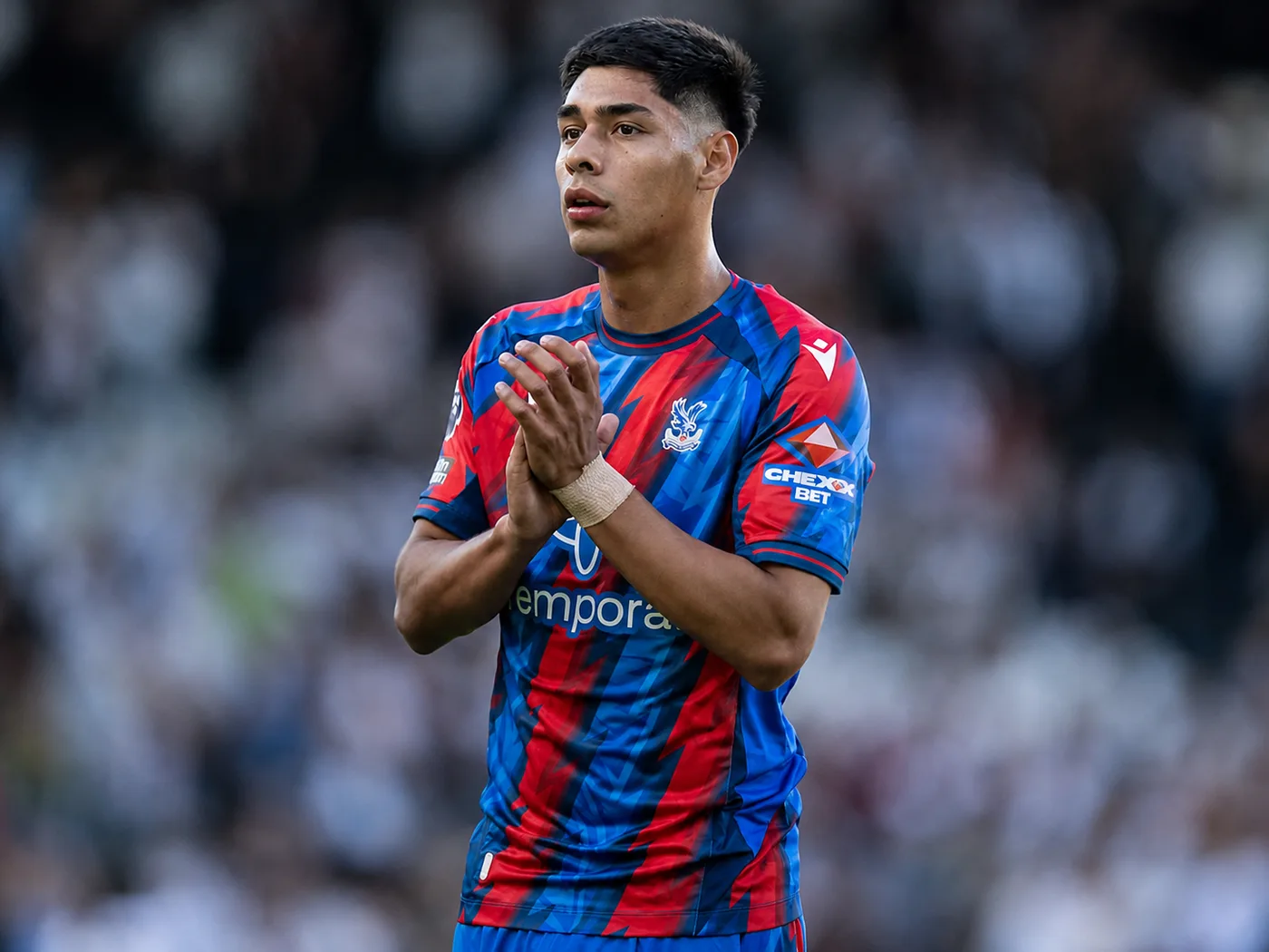 Crystal Palace enfrenta al Nottingham Forest: horario y dónde ver a Darío Osorio en Chile
