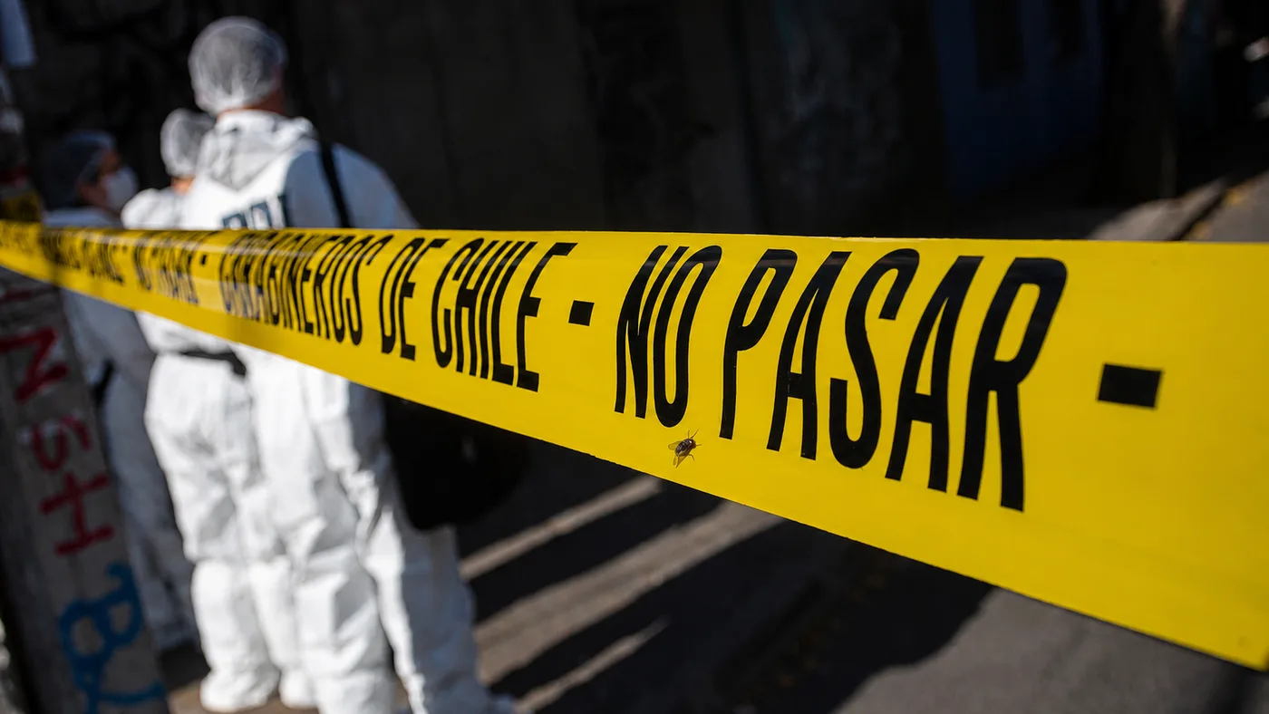 Investigan homicidio de hombre baleado frente a su vivienda en Concepción