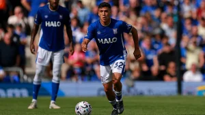 Marcelino Núñez vuelve a quedar fuera de Ipswich Town ante Manchester City