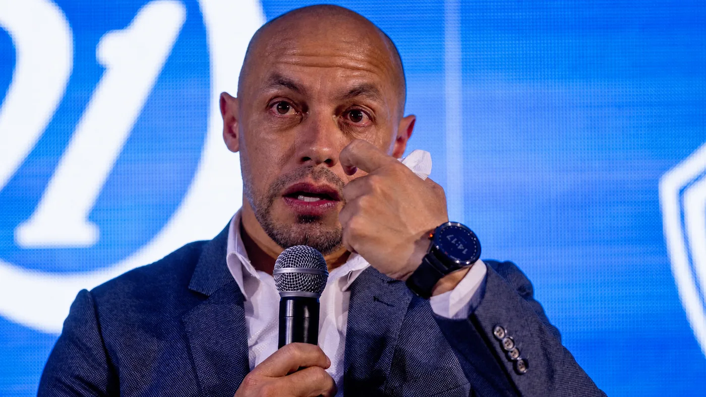 Marcelo Díaz anuncia su despedida de Universidad de Chile en el Estadio Nacional